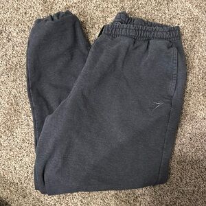 Gymshark oversized sweatpants. Size large 
Thick material